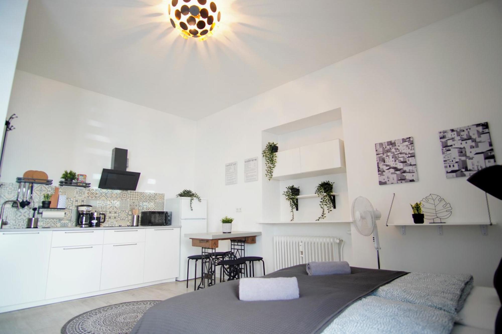 Lenastay I Nostalgieapartment I Innenstadt Кайзерслаутерн Екстериор снимка
